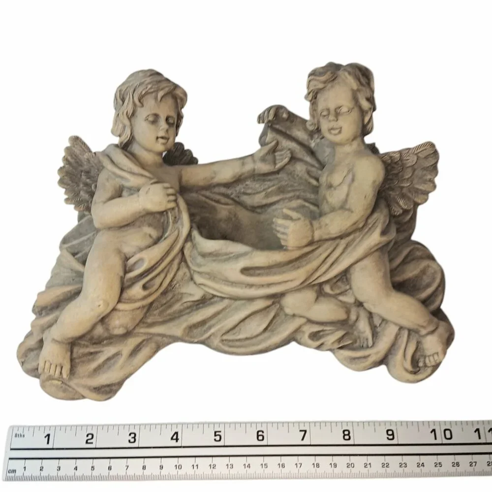 Victorian Winged Cherubs Wall Pocket Resin Garden Art Ornament Faux Concrete